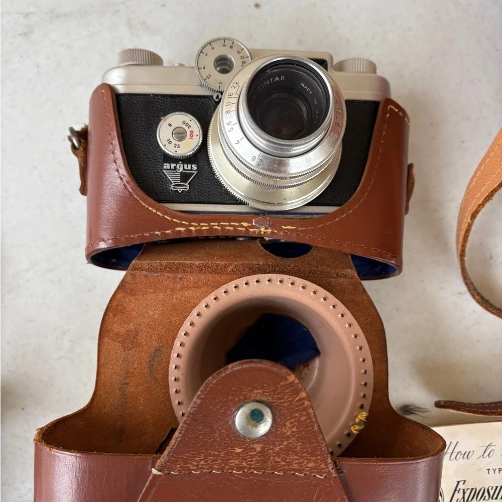 Vintage GE Exposure Meter with Brown Leather Case